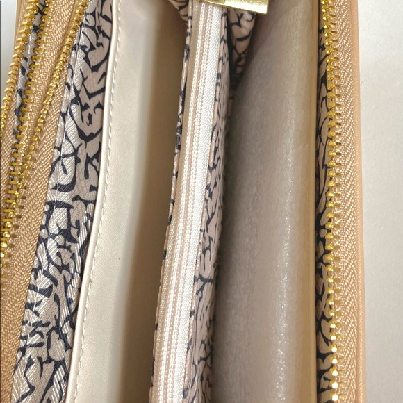 Max Studio Vachetta Flowered Wallet - Picture 7 of 10